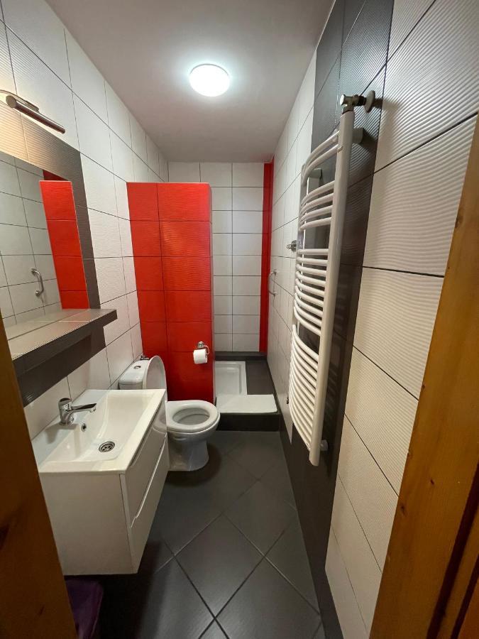 Gosciniec Ozna Hotel Kiczora Exterior photo