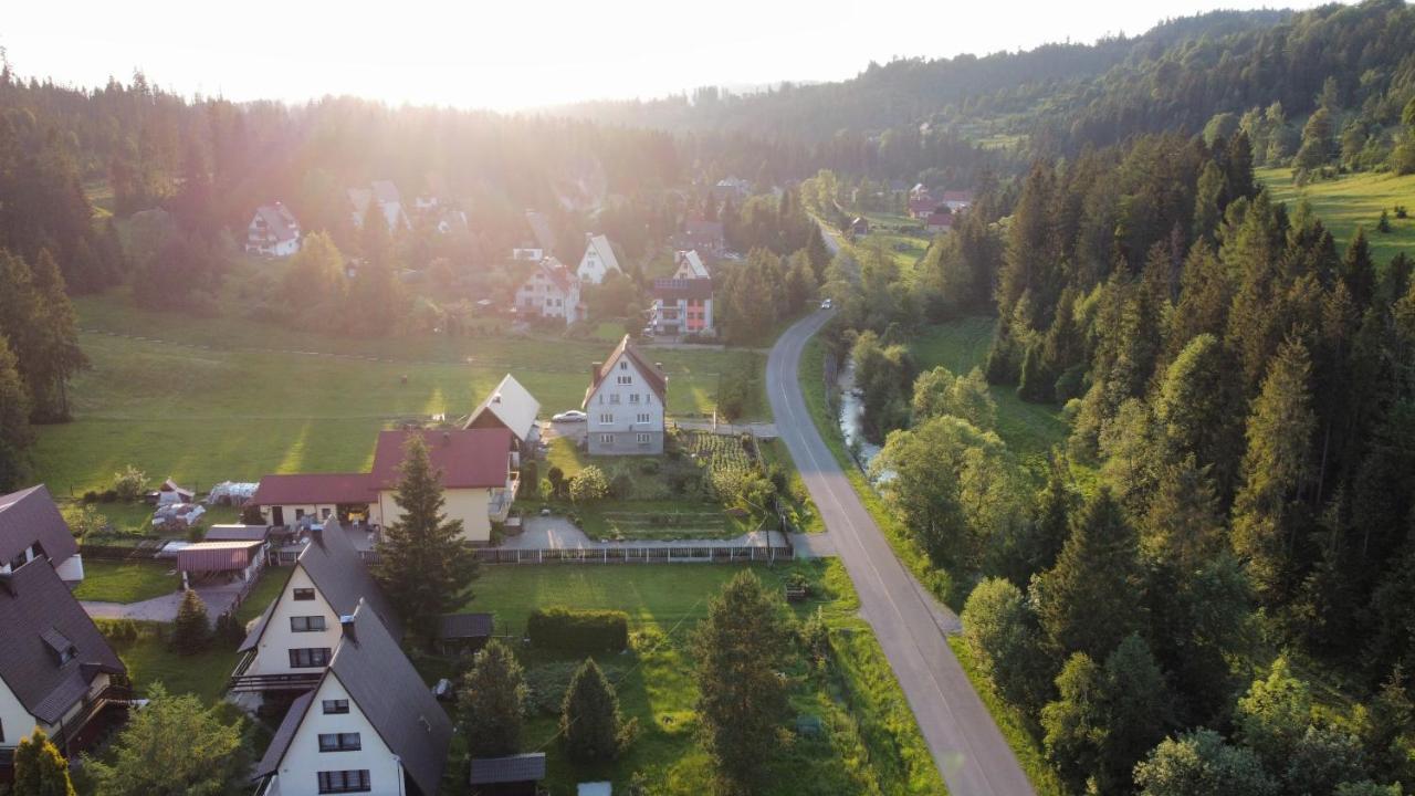 Gosciniec Ozna Hotel Kiczora Exterior photo