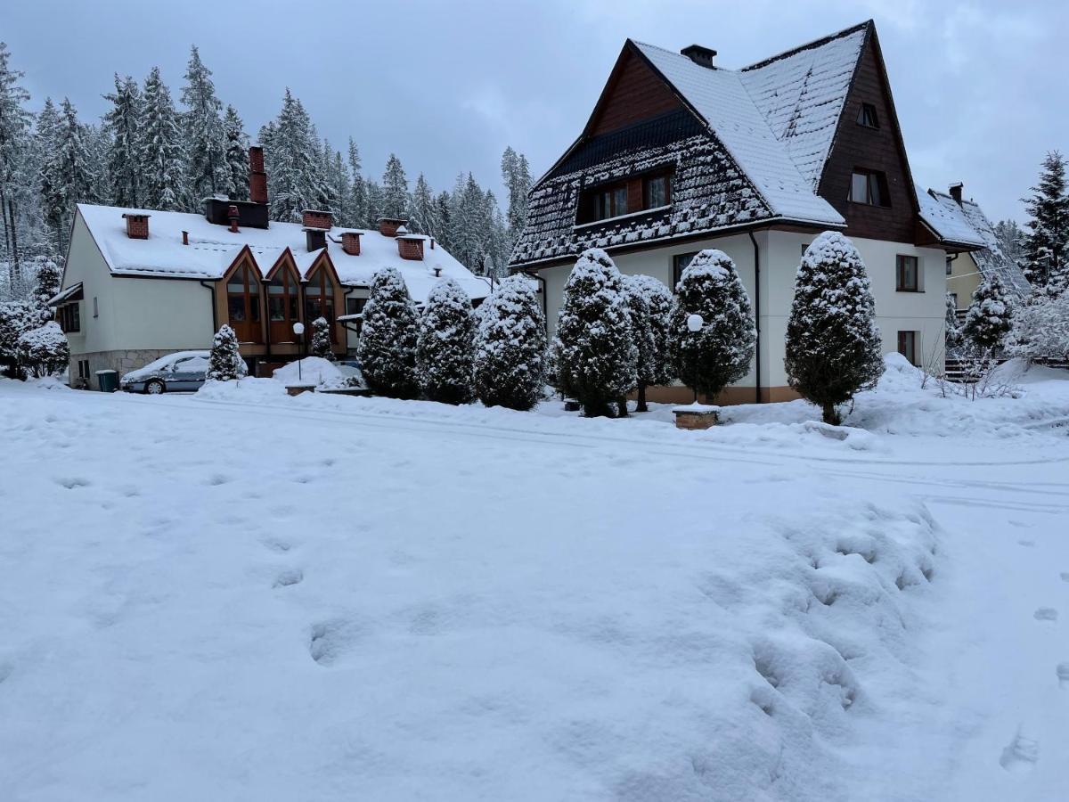 Gosciniec Ozna Hotel Kiczora Exterior photo